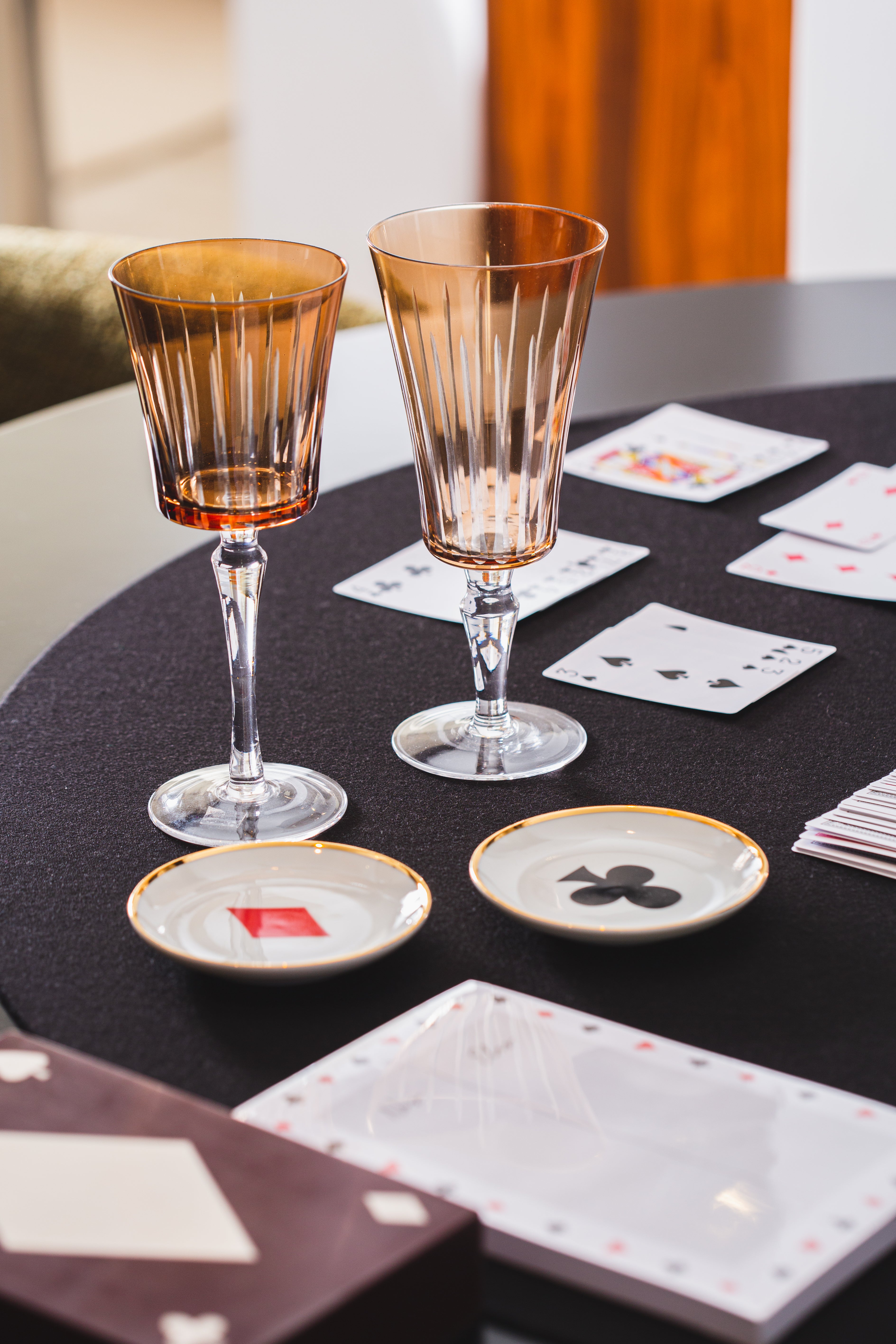 JOGO DE 06 TAÇAS PARA VINHO AMBAR