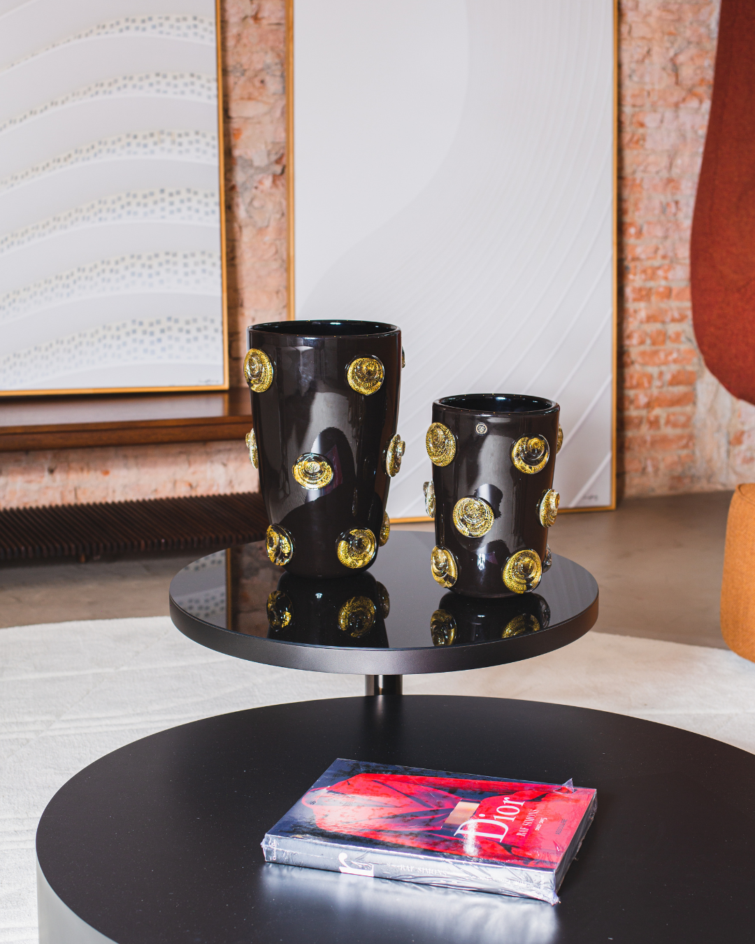 VASO ROSAS COM OURO M