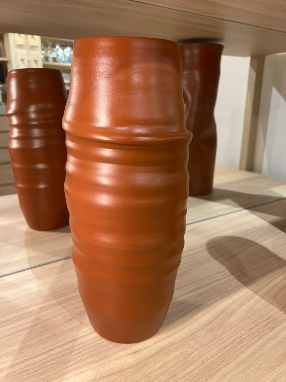 VASO MÉDIO ONDULADO TERRACOTA
