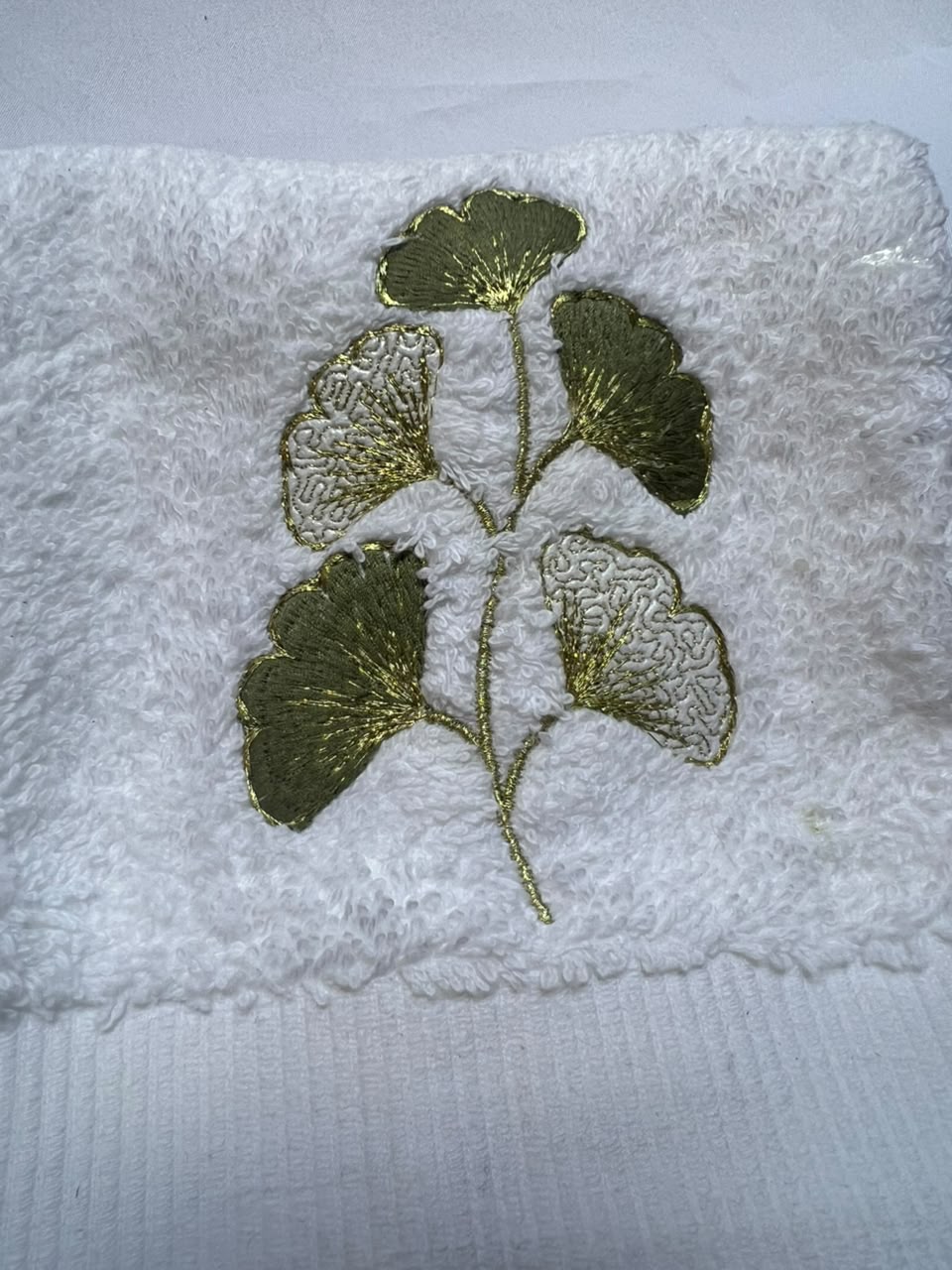 Toalha de Lavabo Folhas de Ginkgo